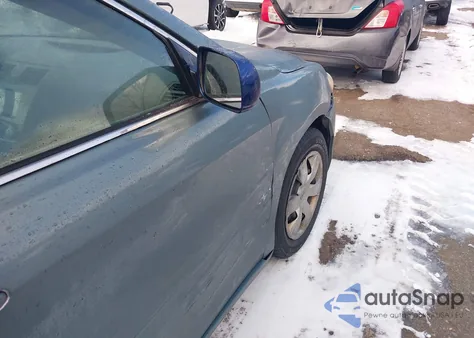 2009 Toyota Camry Le from USA, damaged, VIN 4T4BE46K69R106650